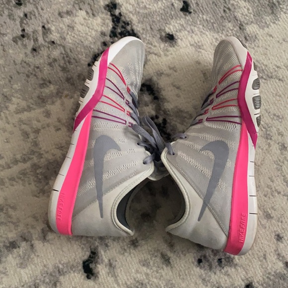 Nike Free TR 6 Training Shoe - Picture 6 of 7